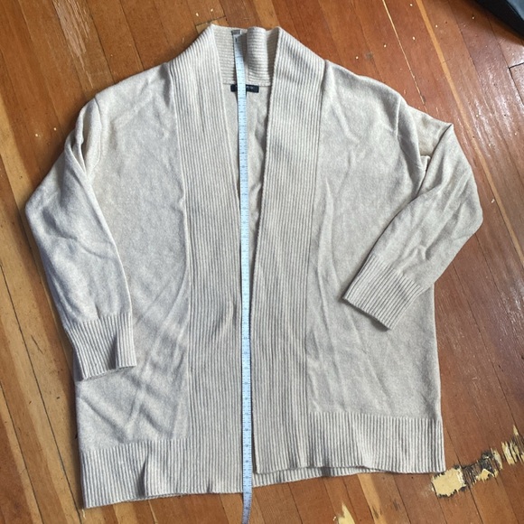 NWOT cream coloured Banana Republic cozy open-front sweater - Picture 3 of 5